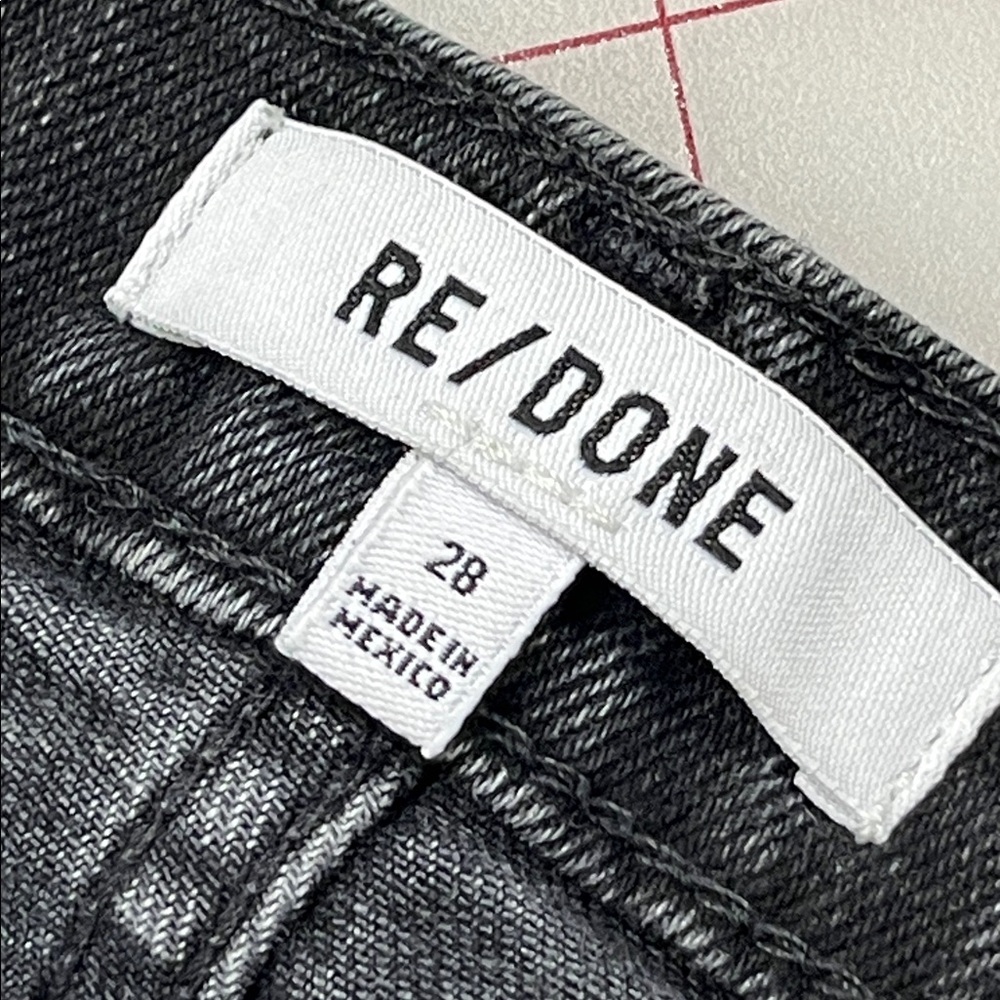 RE/DONE Button Fly Black Wash Raw-Edge Hem Cotton Weekend Casual Denim Jean 28 - Picture 3 of 16